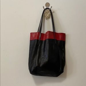 DIESEL LEATHER TOTE BAG COLOR BLACK  RED
